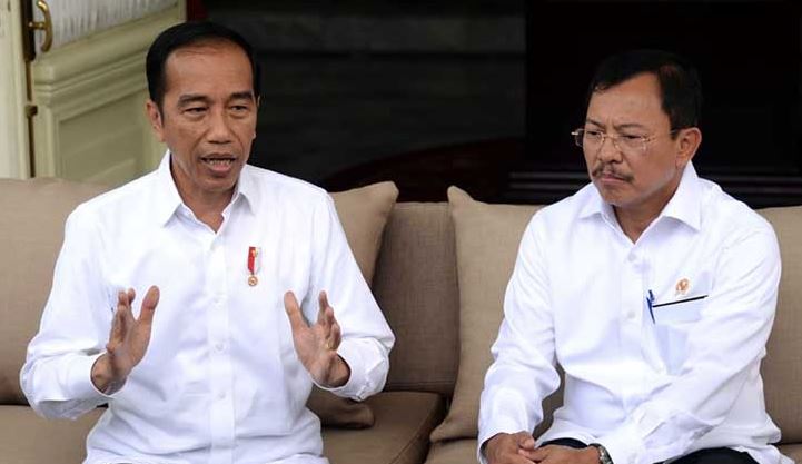 Presiden Joko Widodo (Jokowi) dan Menteri Kesehatan Terawan. (Foto: Dok. Setpres)
