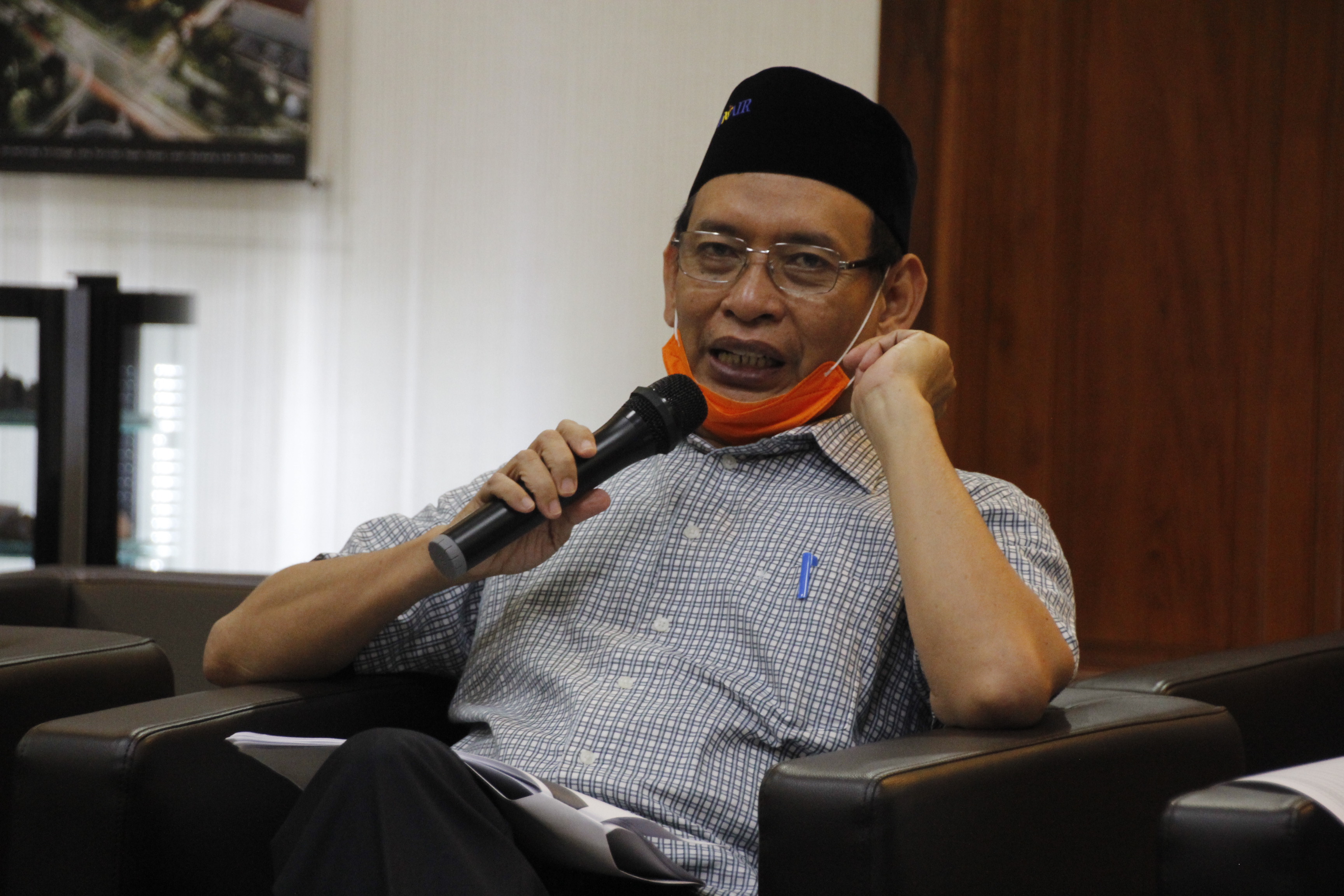 Rektor Unair, Prof Mohammad Nasih. (Foto: Fariz Yarbo/Ngopibareng.id)