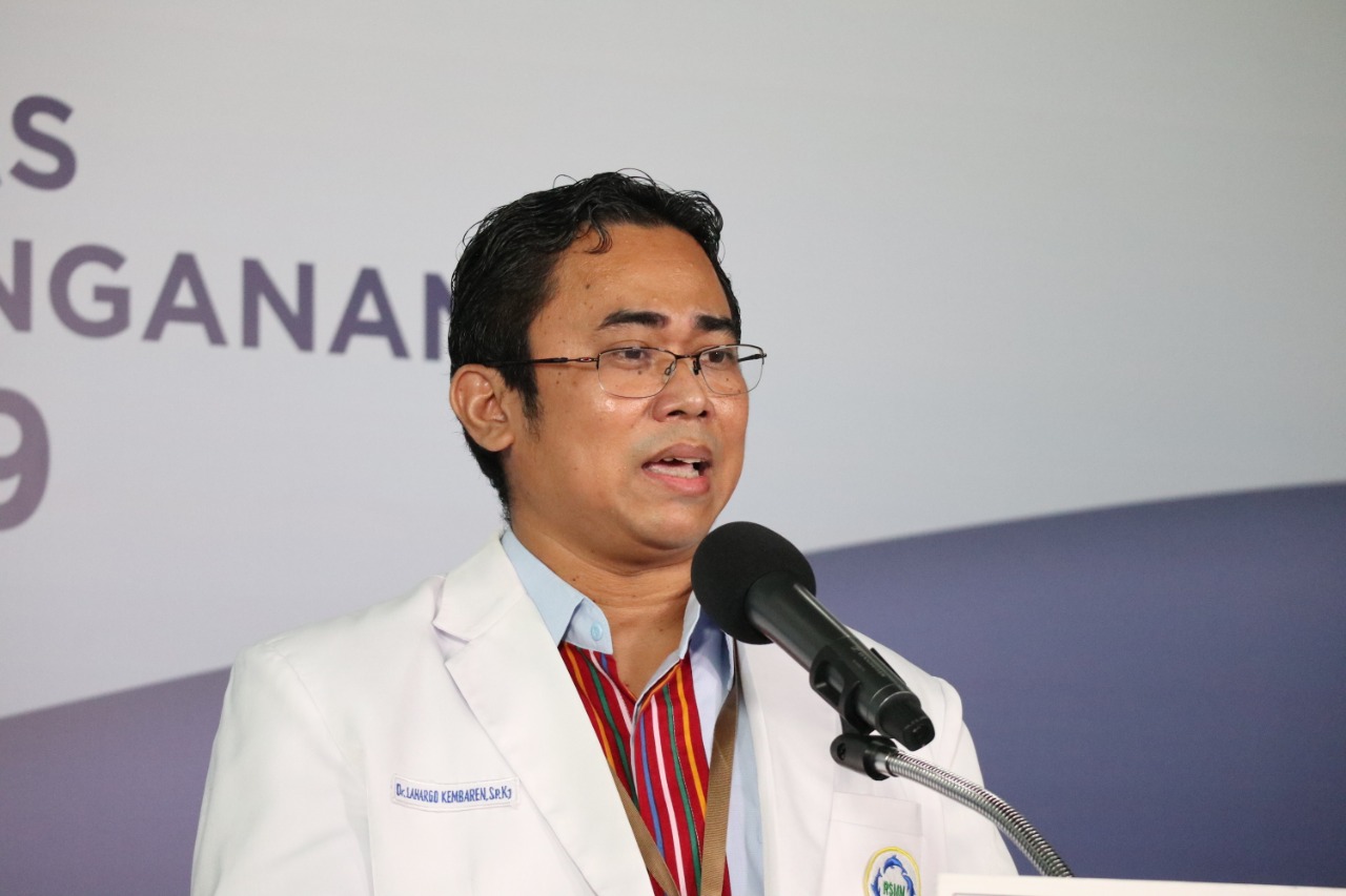 Perwakilan Perhimpunan Dokter Spesialis Kedokteran Jiwa Indonesia dr. Lahargo Kembaren, Sp.KJ ( Foto: BNPB )