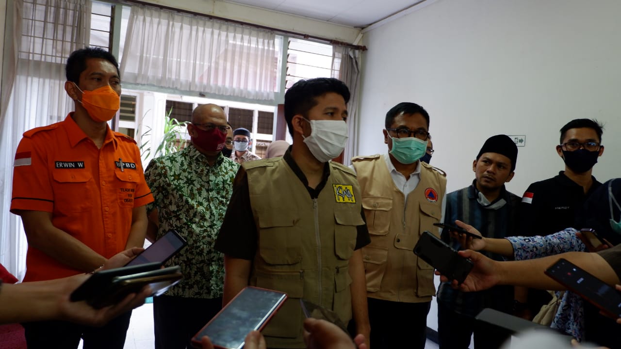 Wakil Gubernur Jawa Timur, Emil Elistianto Dardak saat berada di Kantor Bakorwil Jatim III Malang (Foto: Lalu Theo/Ngopibareng.id)