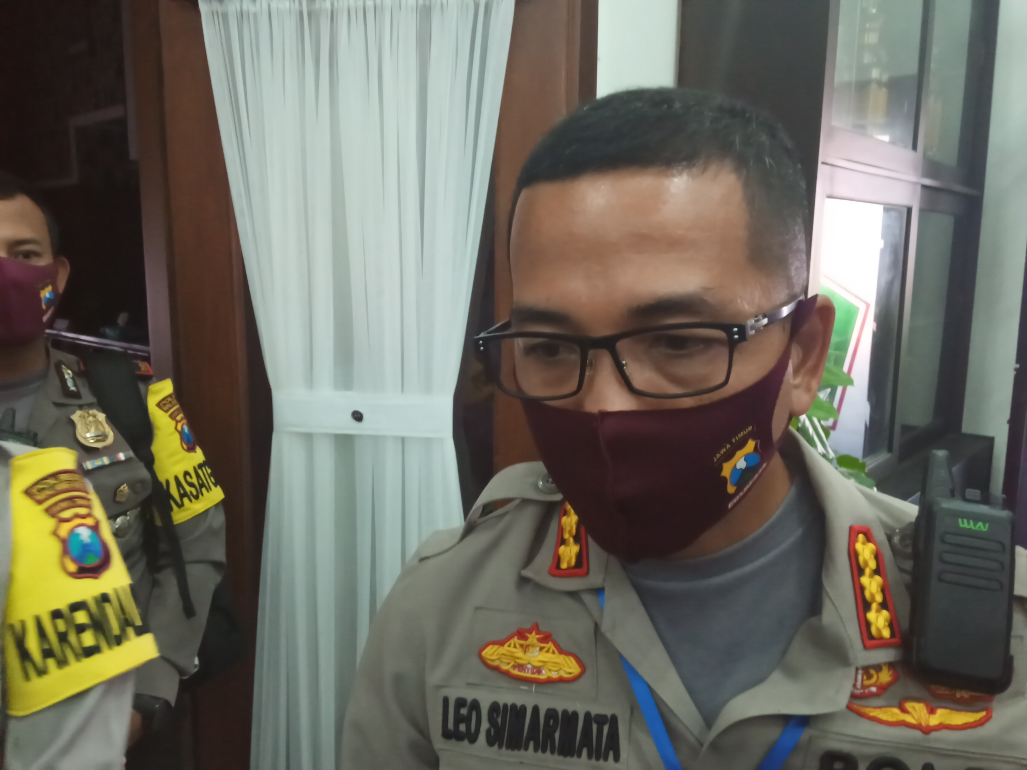 Kapolresta Malang Kota, Kombes Pol Leonardus Simarmata saat ditemui di Balai Kota Malang (Foto: Lalu Theo/ngopibareng.id)