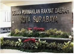 Usulan pembentukan Pansus covid-19 DPRD Surabaya kalah voting. (Foto;Ngopibareng.id)