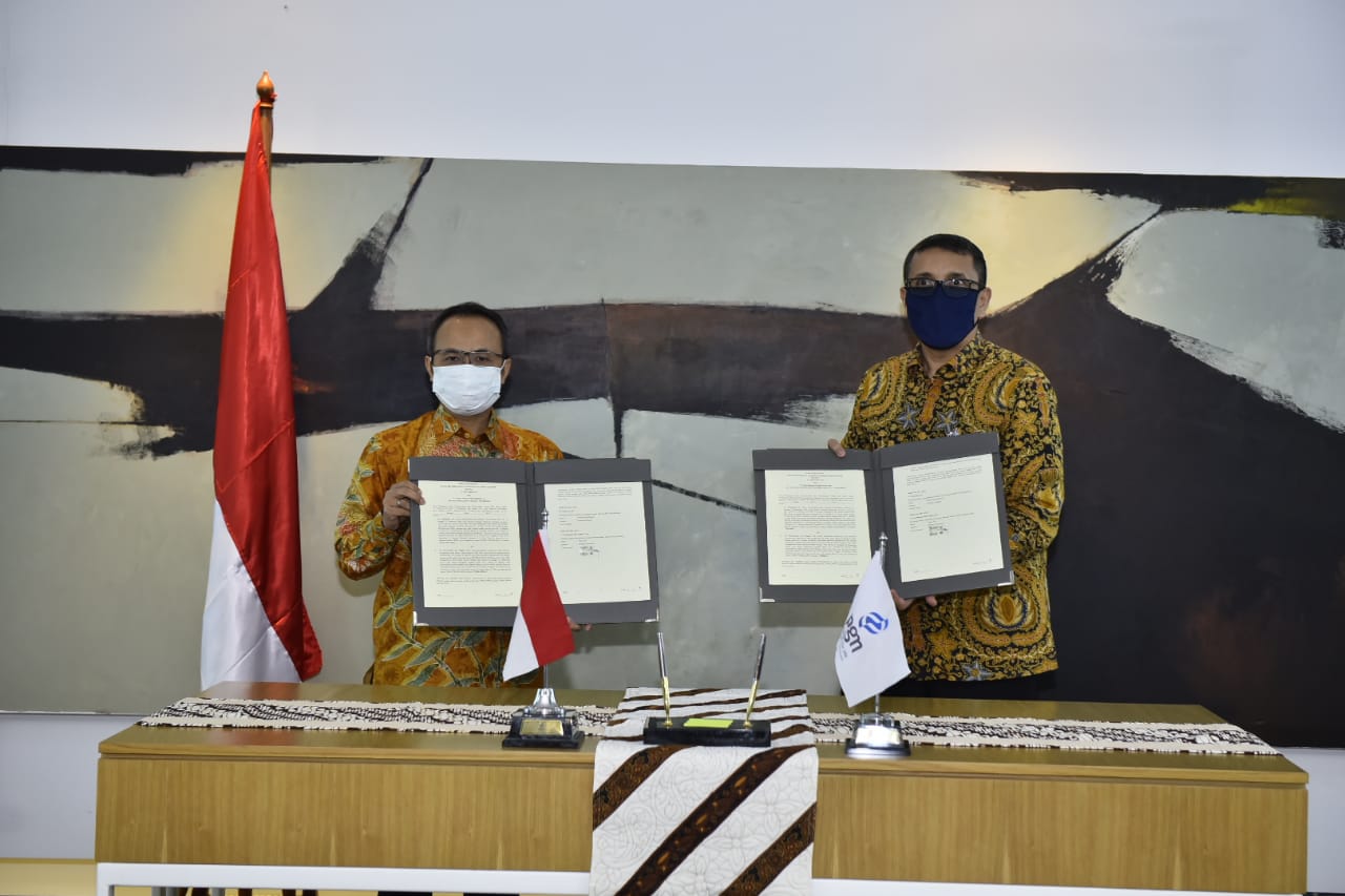 Dirut PGN Suko Hartono (kiri) dan Direktur Komersial PGN, Fariz Aziz (kanan). (Foto: Dok PGN)