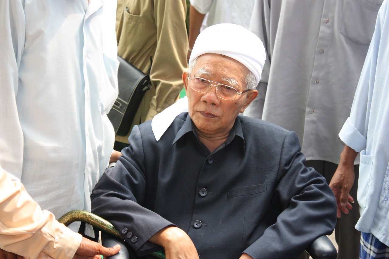 Kiai Masduqi Mahfudz (almaghfurlah), Pendiri Pondok Pesantren Salafiyah Syafi’iyah Nurul Huda, Kota Malang. (Foto: Istimewa)