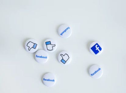 Facebook tawarkan pekerjanya WFH permanen di rumah. (Unsplash.com)