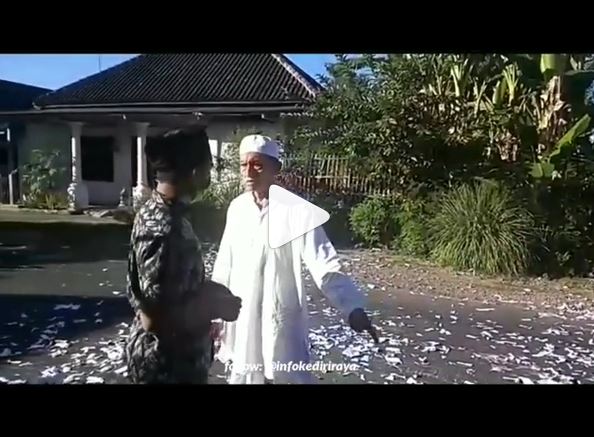 Dua pria nyaris baku hantam di Kediri. (Foto: potongan video instagram)
