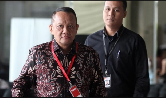 Mantan Sekretaris Mahkamah Agung (MA) Nurhadi dan menantunya, Rezky Herbiyono. (Foto: Dok. Antara)