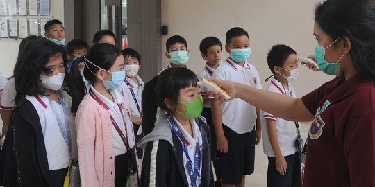 Penerapan protokol kesehatan di sekolah. (Foto: Ant) 