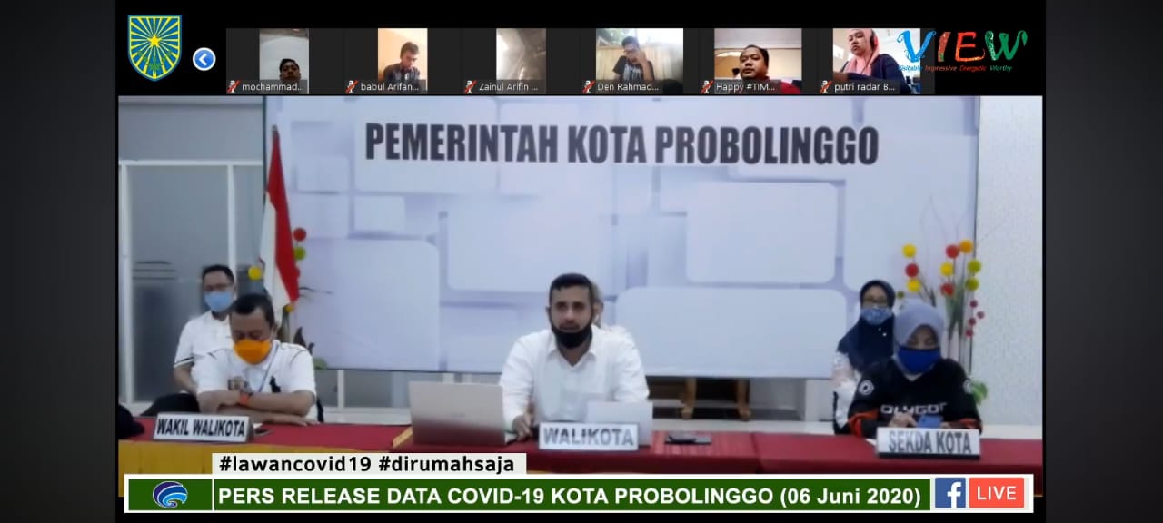 Tangkapan layar vidcon Pemkot Probolinggo dengan wartawan, 