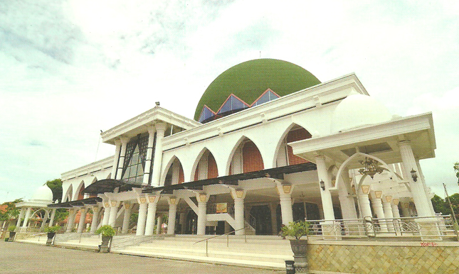 Masjid Agung Sampang, Madura. (Foto: istimewa)