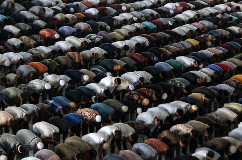 Shalat Berjamaah sebagai bukti kekuatan persatuan Islam. (Foto: Istimewa) 