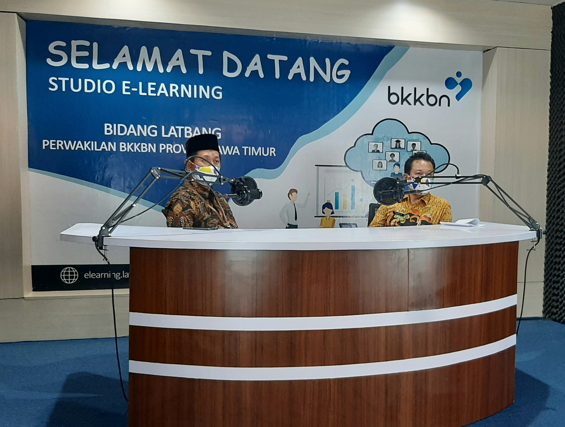 Studio E-Learning BKKBN Perwakilan Jatim, 23 Juni 2020. (Foto: Pita Sari/Ngopibareng.id)