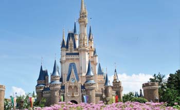 Disneyland Tokyo akan buka lagi mulai 1 Juli usai ditutup selama pandemi. (Foto:Disney)