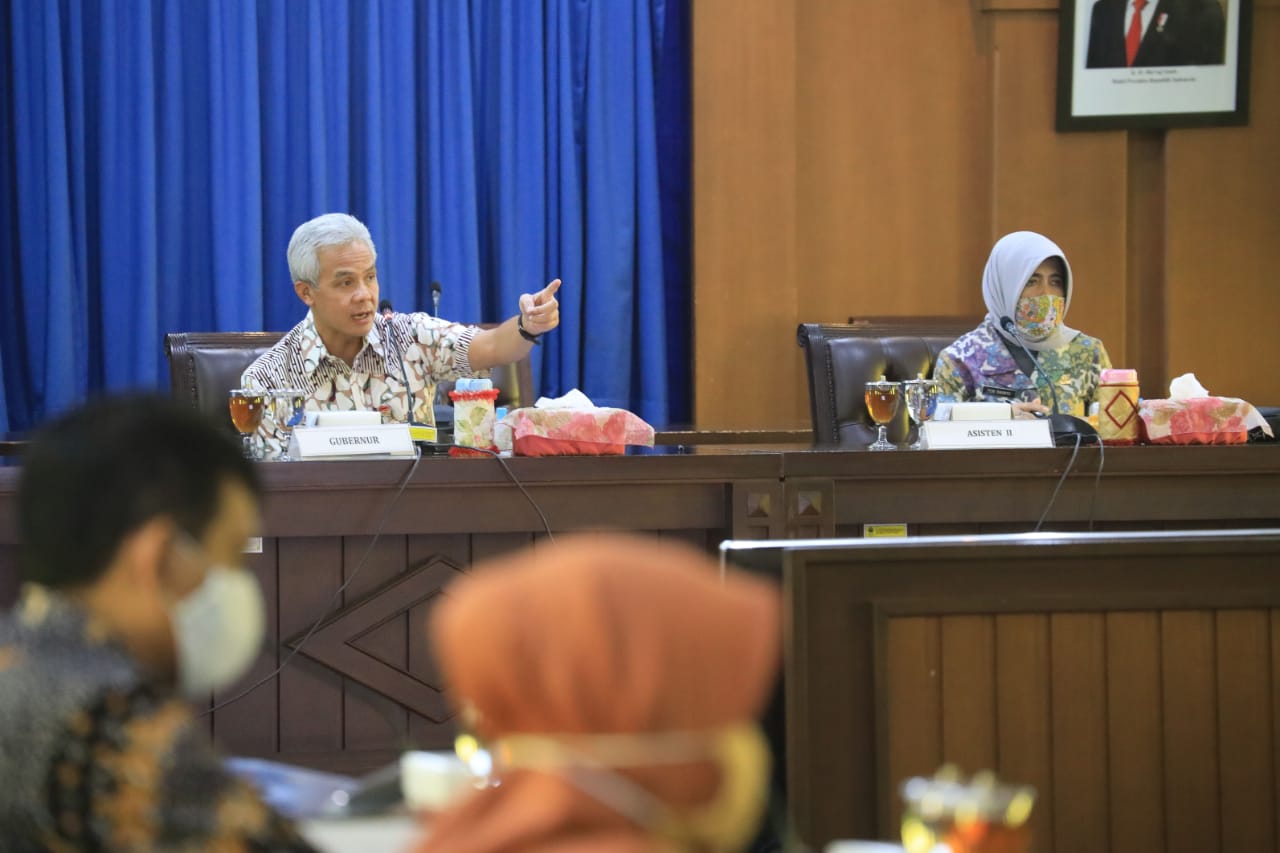 Gubernur Ganjar Pranowo awasi terus proses PPDB SMA/SMK. (Foto: Dok Humas)