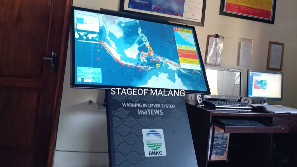 Alat pendeteksi dini tsunami yaitu, Warning Receiver System (WRS) terpasang di Stasiun Geofisika BMKG Karangkates, Malang (Foto: istimewa)