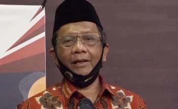 Menko Polhukam Mahfud MD, di Medan, Kamis malam. (Foto:Antara)