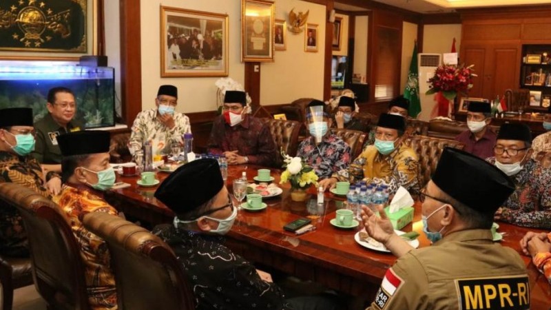 Pimpinan MPR saat silaturahmi ke PBNU Jakarta, Jumat 3 Juli 2020. (Foto: pbnu)
