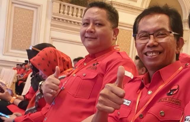 Ketua DPC PDI Perjuangan Surabaya, Adi Sutarwijono (kanan). (Foto: Istimewa)