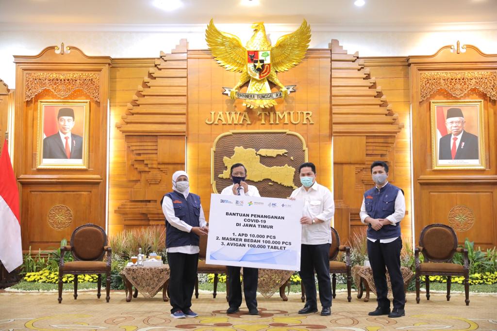 Menteri BUMN Erick Thohir, saat memberikan Avigan ke Jawa Timur. (Foto: Istimewa)