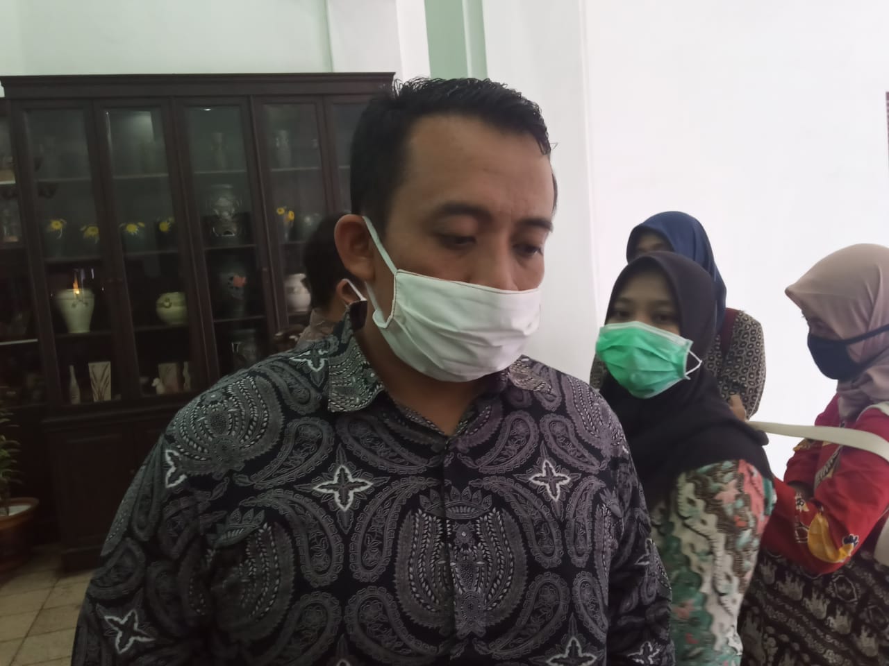 Ketua Aspedi Malang Raya, Denny Firmanda saat ditemui di Balai Kota Malang. (Foto: Lalu Theo/Ngopibareng.id)