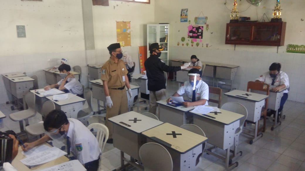 Penerapan protokol kesehatan Covid-19 di sekolah tangguh SMAN 2 Malang (Foto: istimewa)