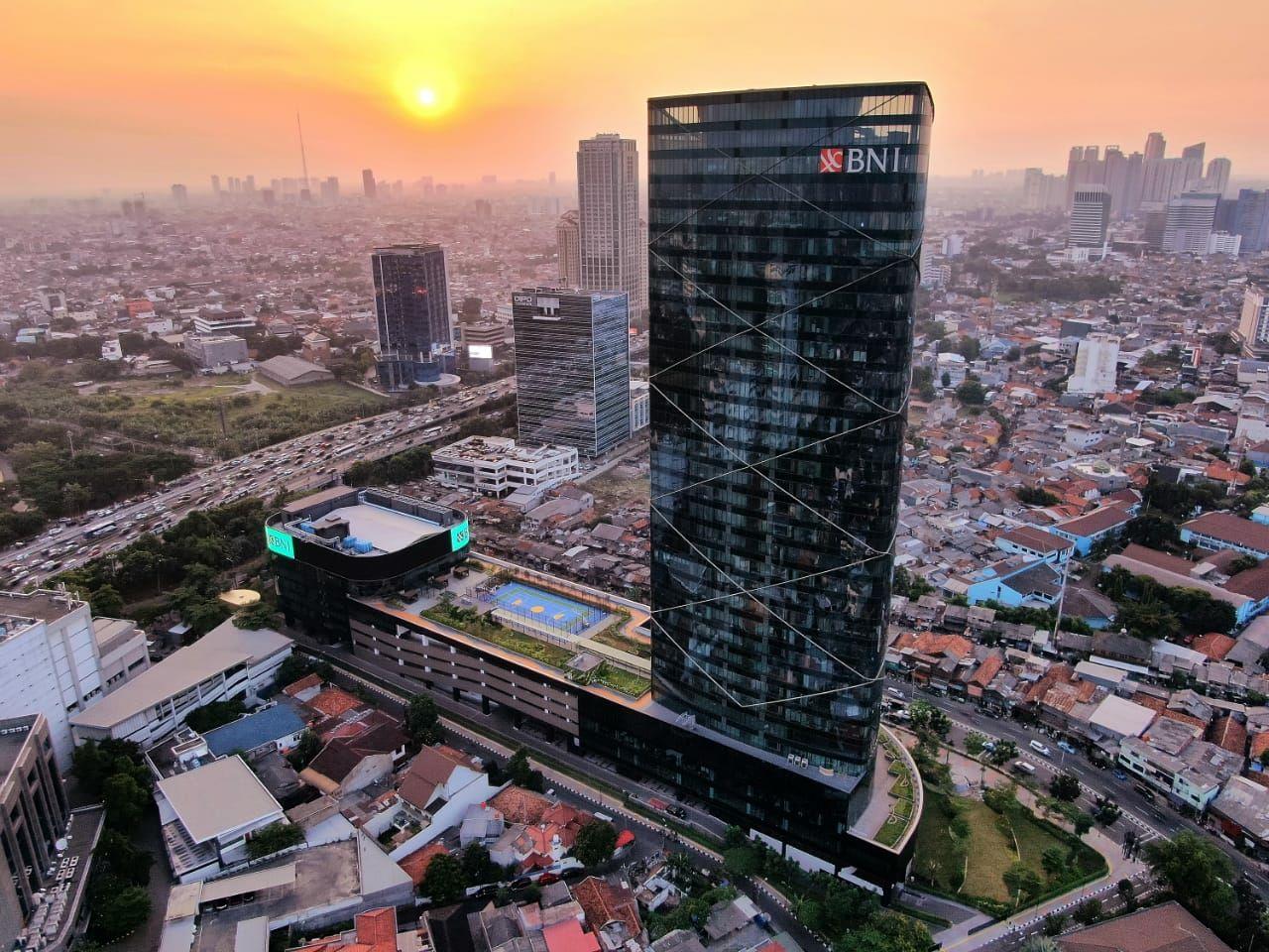BNI mendorong pengusaha Indonesia bermain di pasar global. (Ilustrasi KLCN BNI Hong Kong/Dok:BNI)