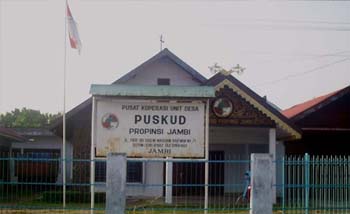 Kantor Puskud Jambi yang mangkrak tidak ada kegiatan sama sekali. (foto:JamiUpdate)