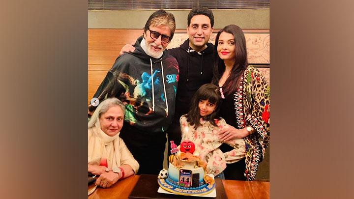 Keluarga Amitabh Bachchan. (Foto: Instagram/Twitter)