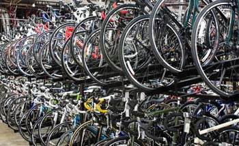 Penjualan sepeda meninggat hingga 70 persen. (Foto:Antara)