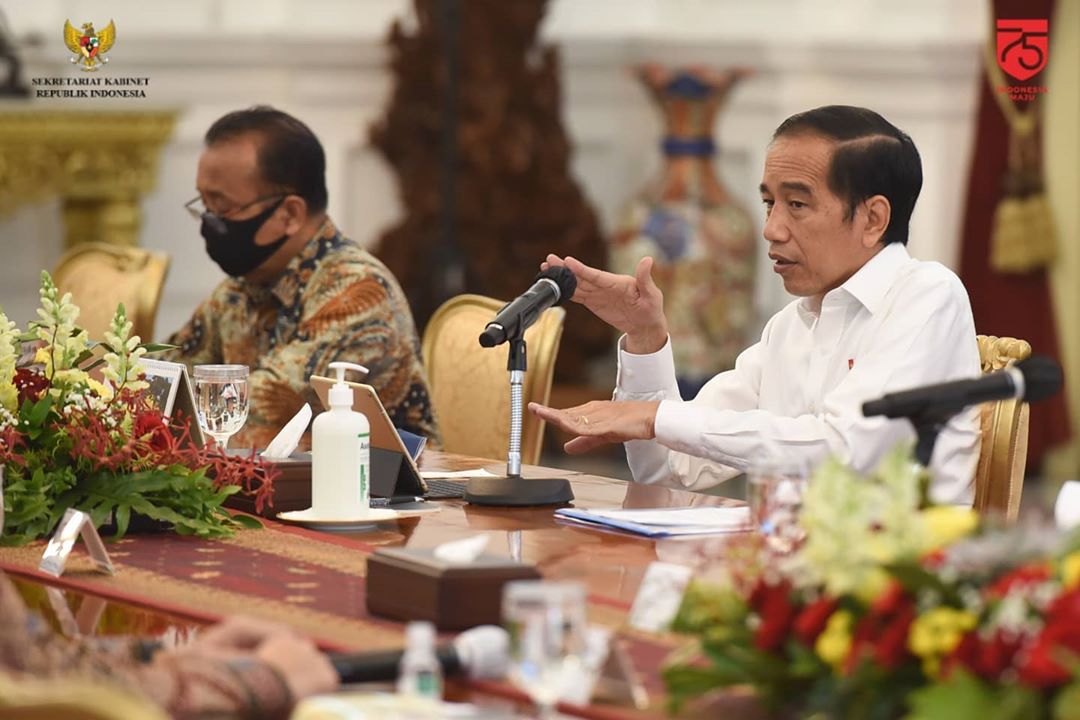 Presiden Jokowi saat memimpin ratas percepatan penanganan TBC. (Foto: Setpres)