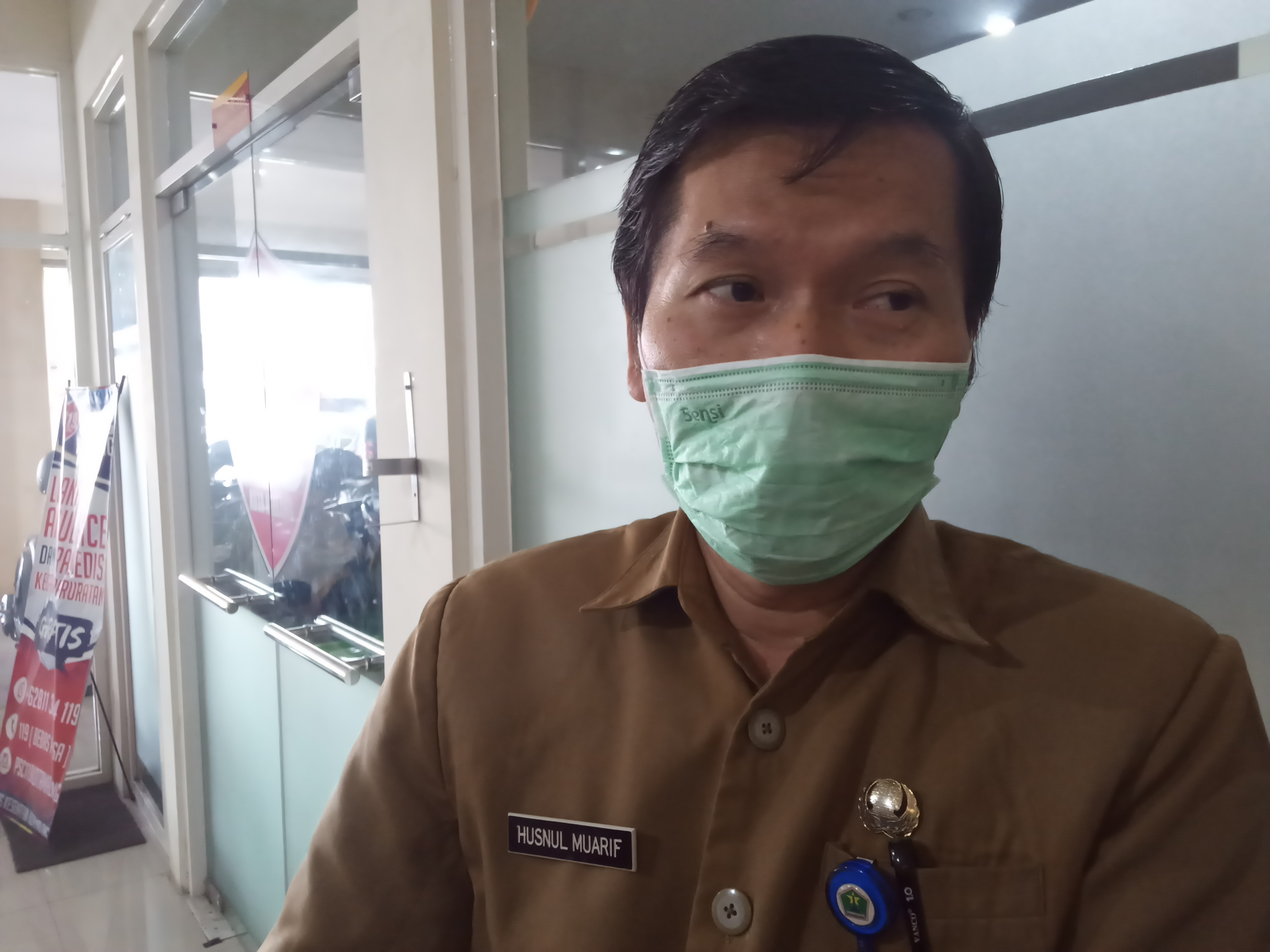 Jubir Satgas Covid-19 Kota Malang, Husnul Mu'arif saat ditemui di Labkesda Kota Malang (Foto: Lalu Theo/ngopibareng.id)