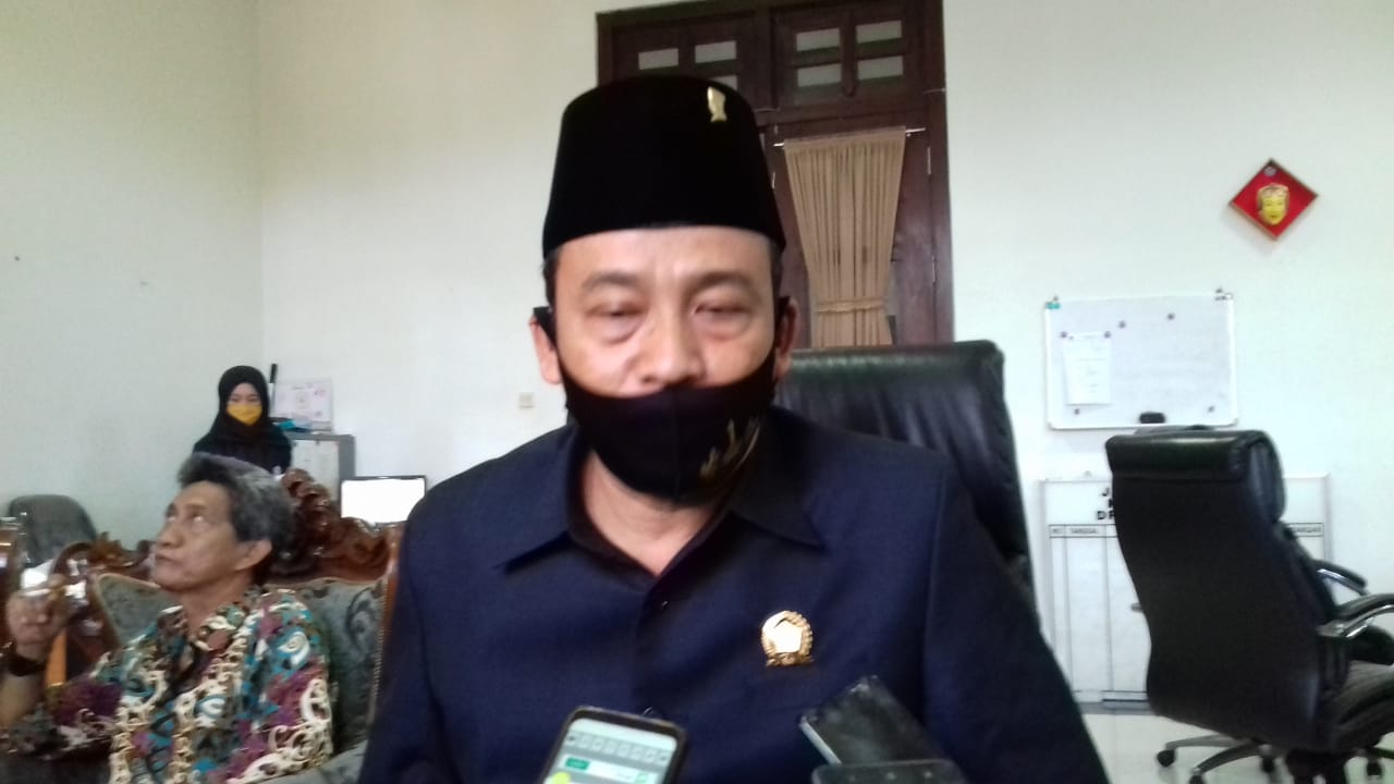 Ketua Komisi D DPRD Kota Malang, Ahmad Samedi saat ditemui di Gedung DPRD Kota Malang (Foto: Lalu Theo/ngopibareng.id)