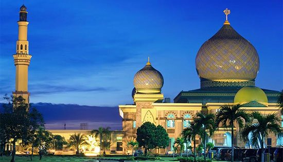 Masjid Agung An-Nuur, Pekanbaru, Riau. (Foto: Istimewa)