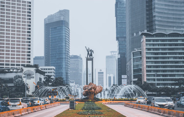 Ikon patung di Jakarta. (Foto: Unsplash.com)