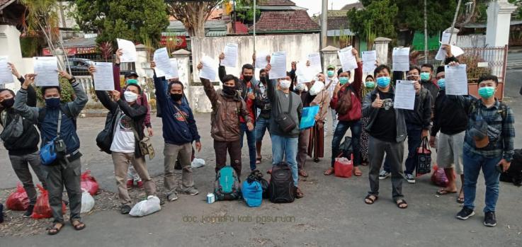 Pasien covid-19 asal Pasuruan dinyatakan sembuh dan dibolehkan pulang. (Foto: Dok Humas)