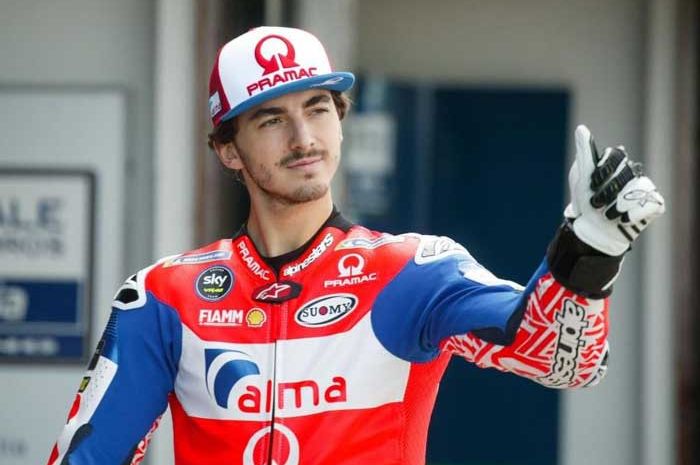 Francesco Bagnaia dari tim Pramac Ducati mengalami kecelakaan saat sesi latihan MotoGP Ceko 2020, Jumat 7 Agustus 2020. (Foto: Twitter @motogp)