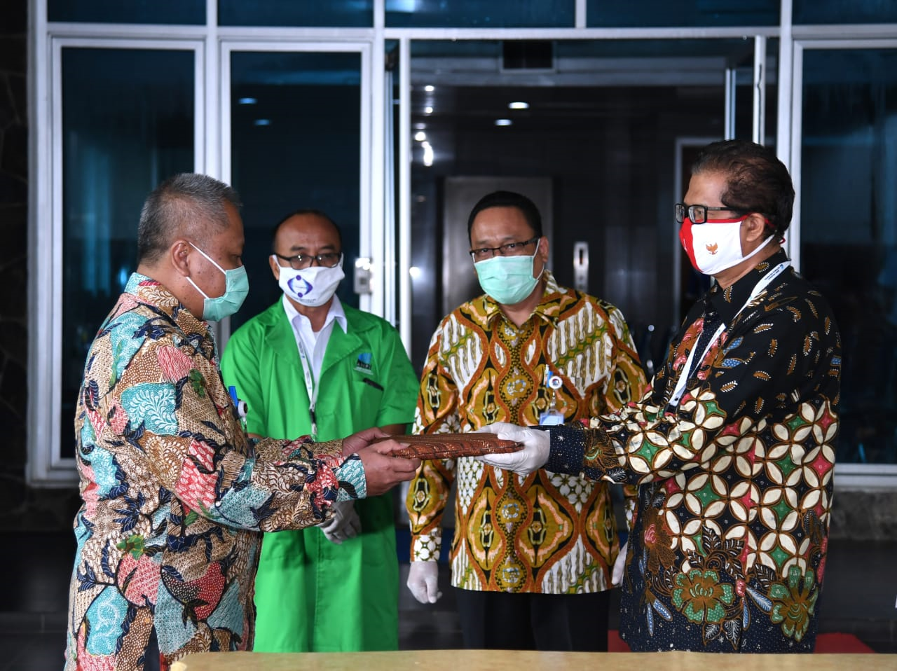 Upacara serahterima pengembalian naskah asli teks proklamasi kemerdekaan RI dari Setpres ke Arsip Nasional Republik Indonesia, 18 Agustus 2020. (Foto: Setpres)