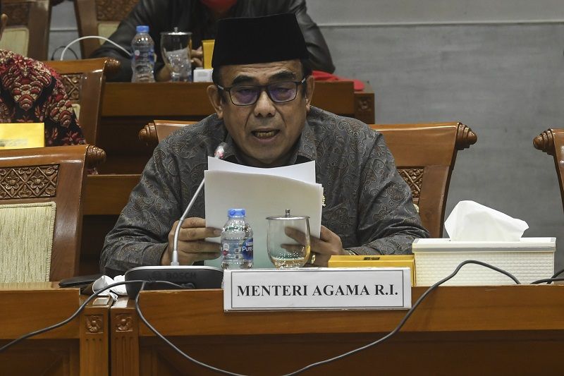 Menteri Agama, Fachrul Razi saat rapat kerja dengan Komisi VIII DPR RI terkait pemotongan dana bos untuk madrasah dan ponpes. (Foto: Ant)