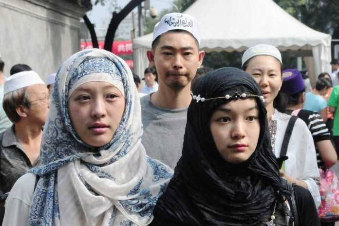 Muslim Uighur di Daerah Otonom Xinjian, China. (Foto: Istimewa)