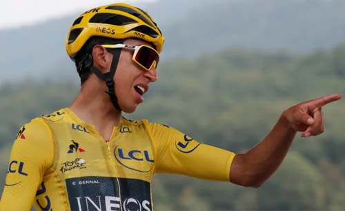 Egan Bernal, juara bertahan Tour de France mundur dari lomba. (Fotto:Reuters)