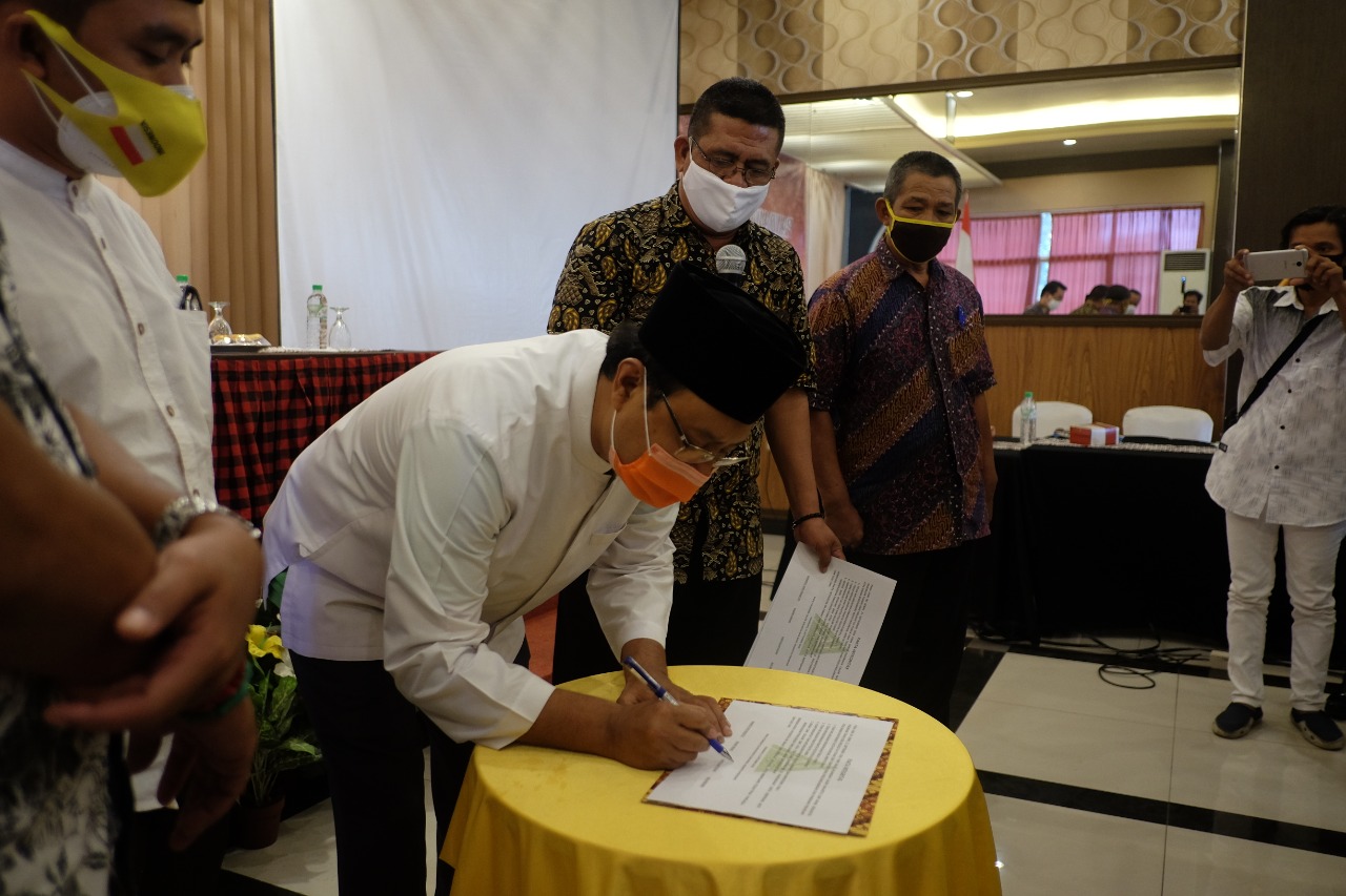 Calon walikota Pasuruan Saifullah Yusuf mengikuti uji publik gelar akademik. (Foto: Ist/Ngopibareng.id)