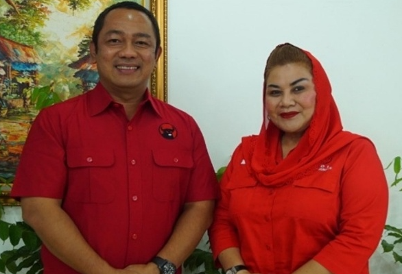 Pasangan Hendrar Prihadi dan Hevearita Gunaryanti atau Hendi-Ita, calon tunggal Pilkada Semarang 2020. (Foto: PDIP)