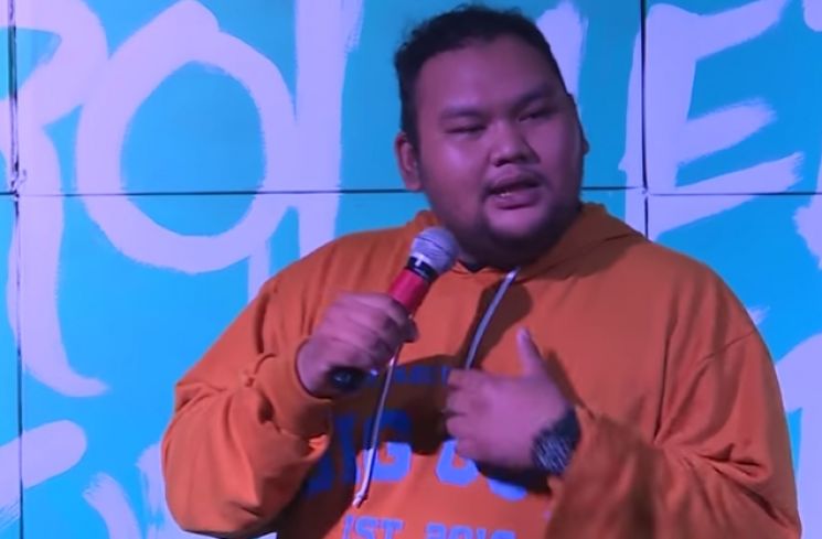 Komika sekaligus aktor film komedi, Fico Fachriza tentang kakeknya yang merupakan adik DN Aidit, gembong PKI. (Foto: Twitter) 
