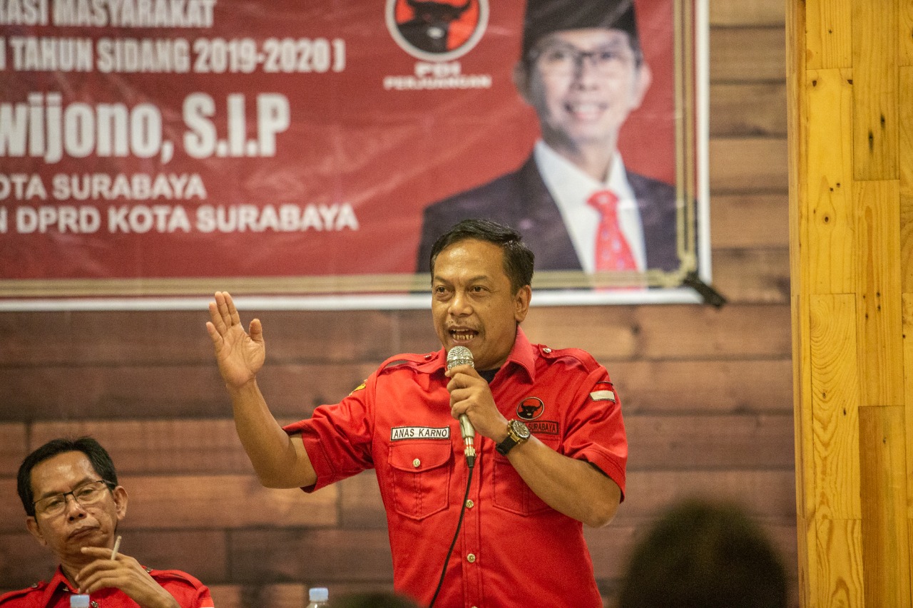 Ketua Bappilu DPC PDI Perjuangan Surabaya, Anas Karno mengatakan bahwa Risma akan turun gunung memenangkan Eri-Armuji. (Foto: Alief Sambogo/Ngopibareng.id)