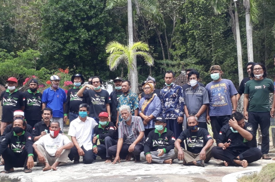 Peserta Rakernas AB2TI di Karanganyar, Jawa Tengah.