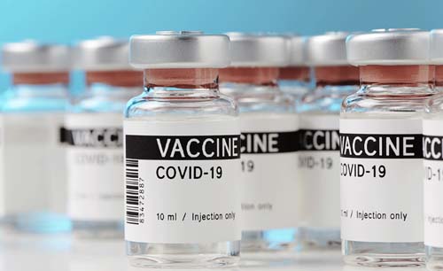 Bulan depan pasokan vaksin covid dari China mulai beredar di Indonesia. (Ngopibareng)Ilustrasi 