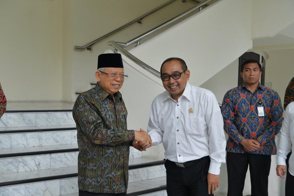 Wakil Presiden (wapres) Ma'ruf Amin bersama Ketua P4MU Arif Afandi. (Foto: Dok. Pribadi)