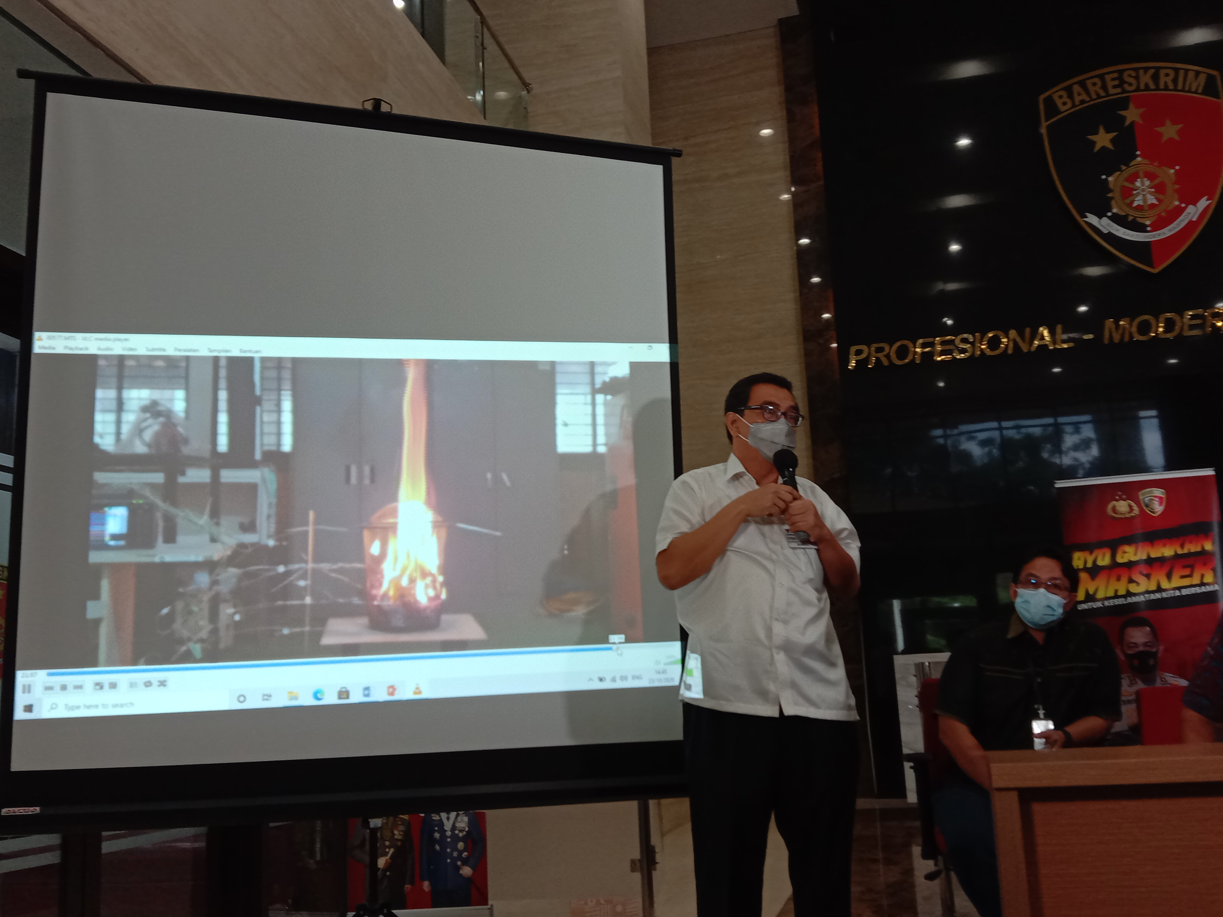Ahli forensik kebakaran dari Universitas Indonesia, Prof. Yulianto. (Foto: Barekrim Polri)