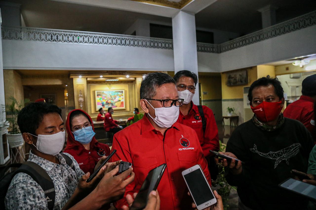 Hasto Kristiyanto ketika rakor di Hotel Utami Surabaya. (Foto: PDI Perjuangan)