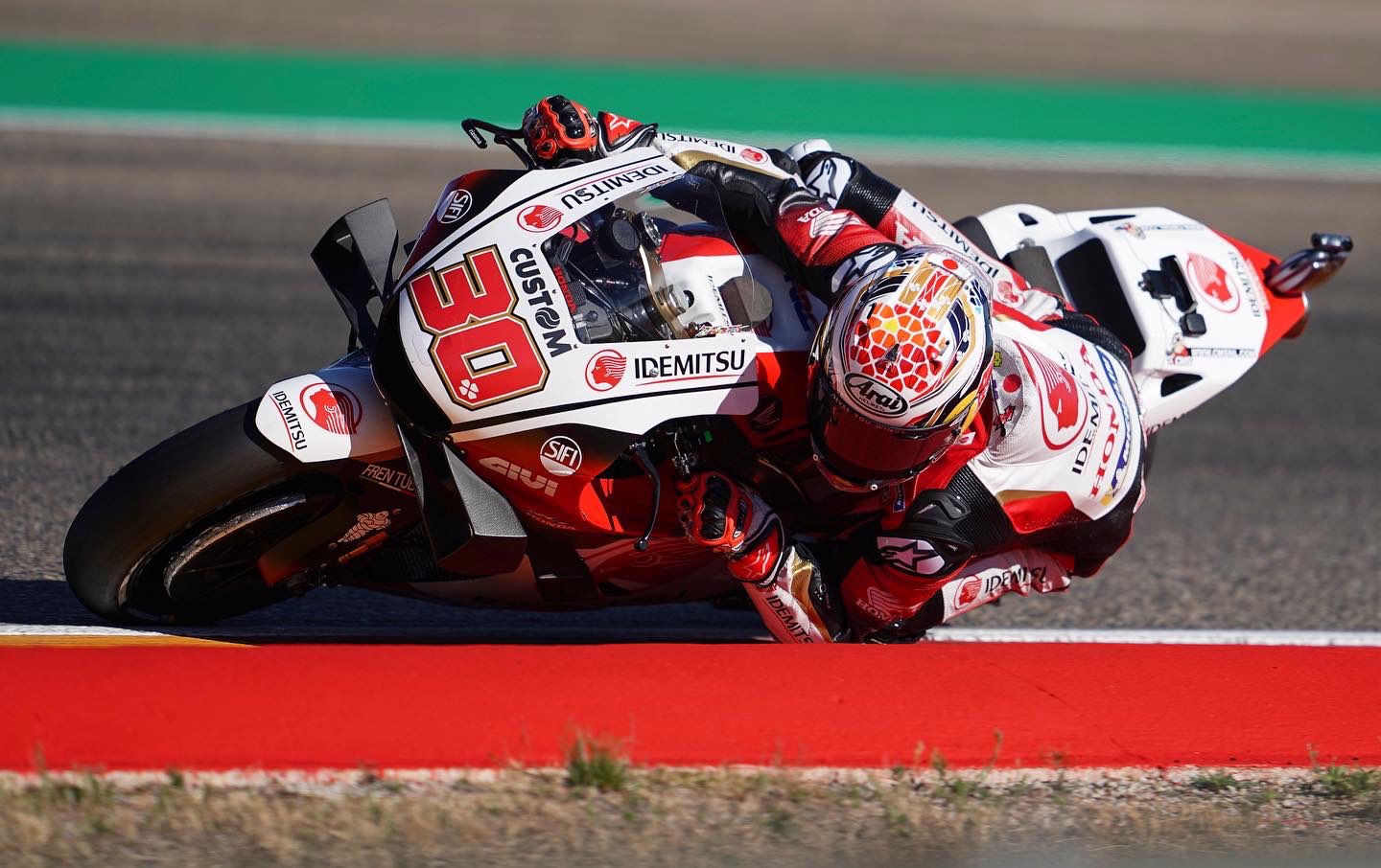 Pembalap LCR Honda Takaaki Nakagami raih pole position di Grand Prix Teruel, Aragon Spanyol. (Foto: AP Photo)